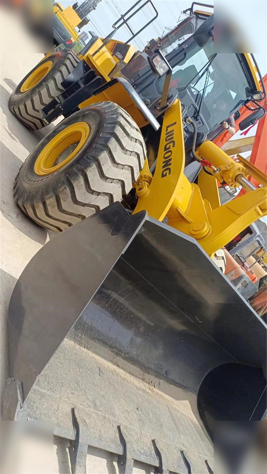 LIUGONG 856H - מעמיס גלגלים: תמונה 4 LIUGONG 856H - מעמיס גלגלים: תמונה 4