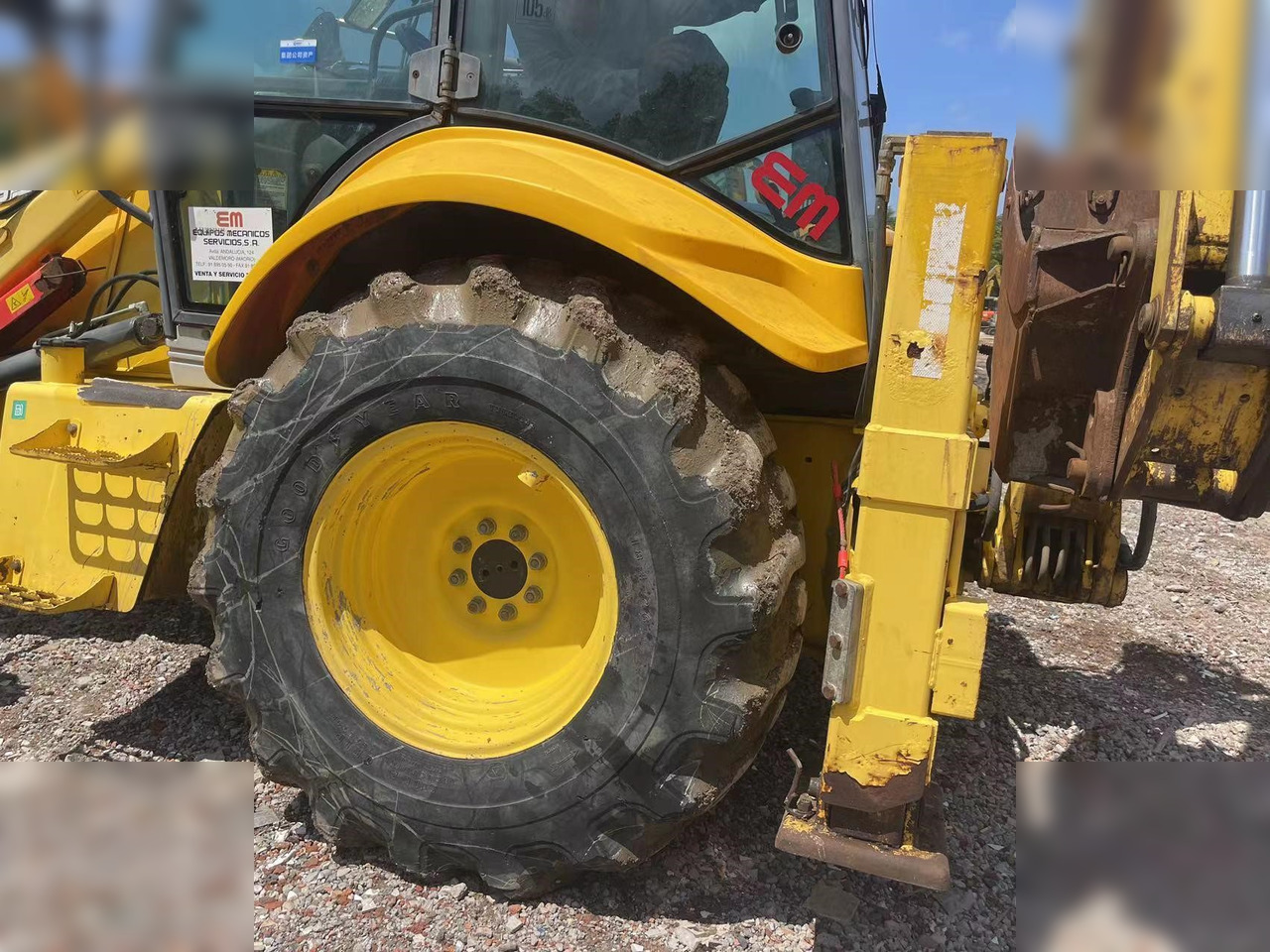 NEW HOLLAND LB95B-4PT - מחפרון: תמונה 5 NEW HOLLAND LB95B-4PT - מחפרון: תמונה 5