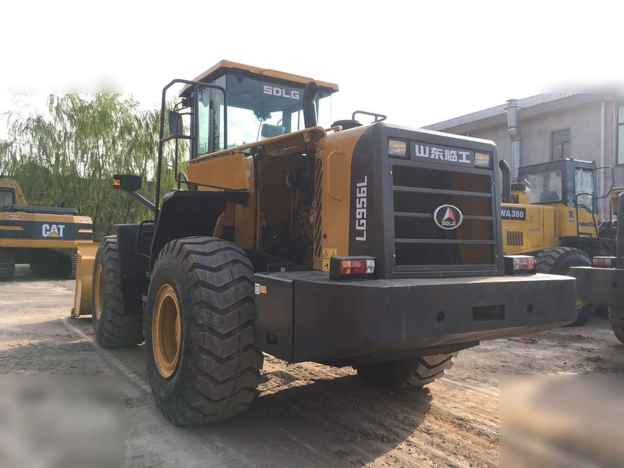 SDLG LG956L - מעמיס גלגלים: תמונה 2 SDLG LG956L - מעמיס גלגלים: תמונה 2