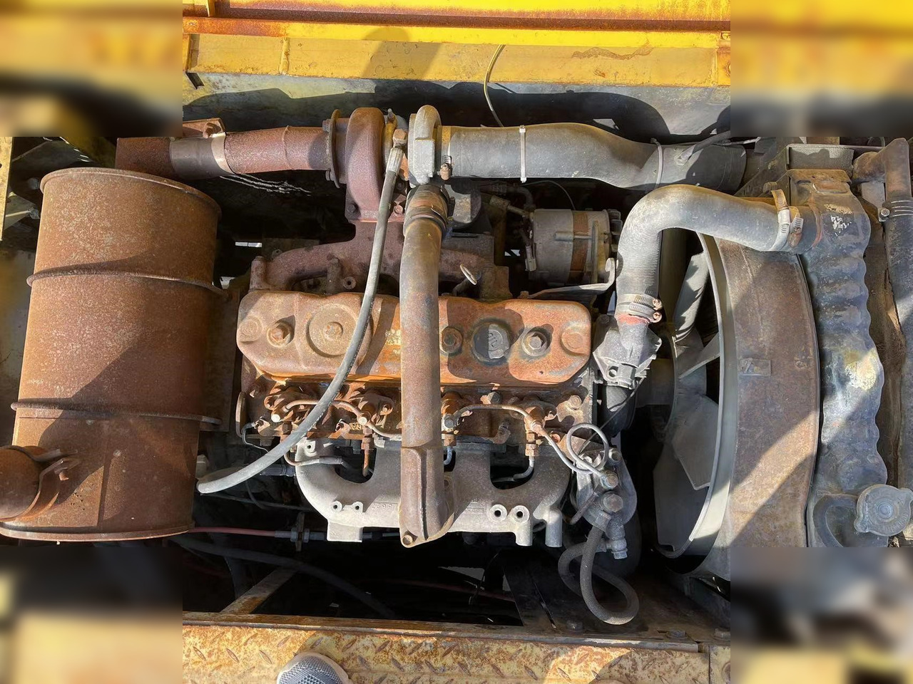 מחפר סורק SUMITOMO SH120: תמונה 8