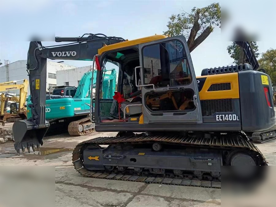 VOLVO EC140DL - מחפר סורק: תמונה 1 VOLVO EC140DL - מחפר סורק: תמונה 1