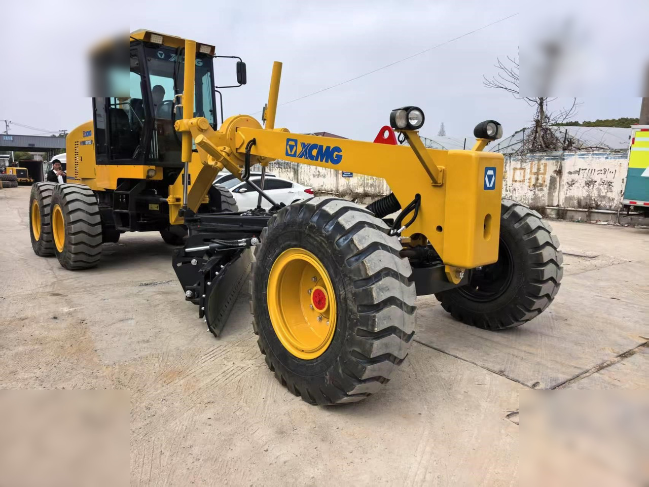 XCMG GR2153 - מפלסת: תמונה 2 XCMG GR2153 - מפלסת: תמונה 2