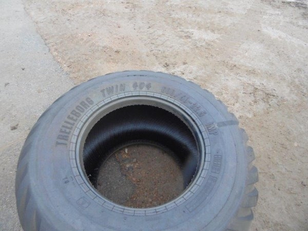 Trelleborg Twin T404 - צמיג עבור מכונת בנייה: תמונה 2 Trelleborg Twin T404 - צמיג עבור מכונת בנייה: תמונה 2