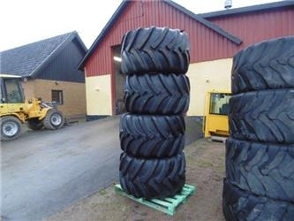 Trelleborg Twin - צמיג עבור מכונת בנייה: תמונה 1 Trelleborg Twin - צמיג עבור מכונת בנייה: תמונה 1