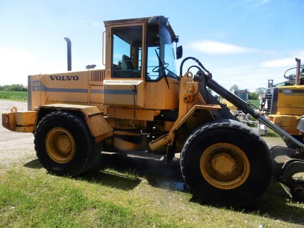 Volvo L90B - מעמיס גלגלים: תמונה 2 Volvo L90B - מעמיס גלגלים: תמונה 2