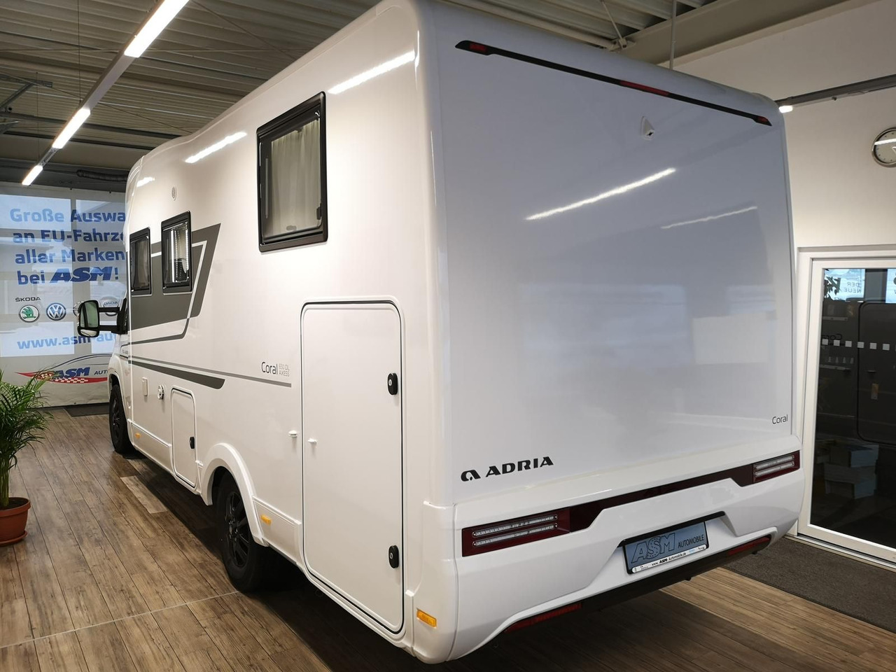 Adria Coral ALL-IN 650 DL*SOLAR*MARKISE*NAVI*SOFORT* - רכב ממונע חצי-משולב: תמונה 5 Adria Coral ALL-IN 650 DL*SOLAR*MARKISE*NAVI*SOFORT* - רכב ממונע חצי-משולב: תמונה 5
