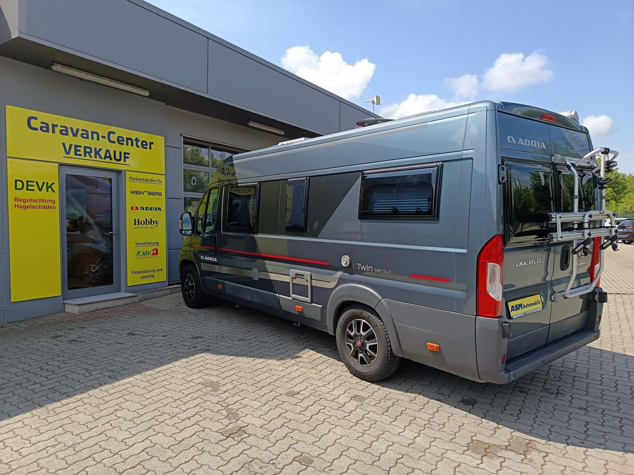 Adria Twin 640SLX Platinum*MARKISE*TV*SAT*FAHRRADTRÄG. - מוטורהום: תמונה 5 Adria Twin 640SLX Platinum*MARKISE*TV*SAT*FAHRRADTRÄG. - מוטורהום: תמונה 5