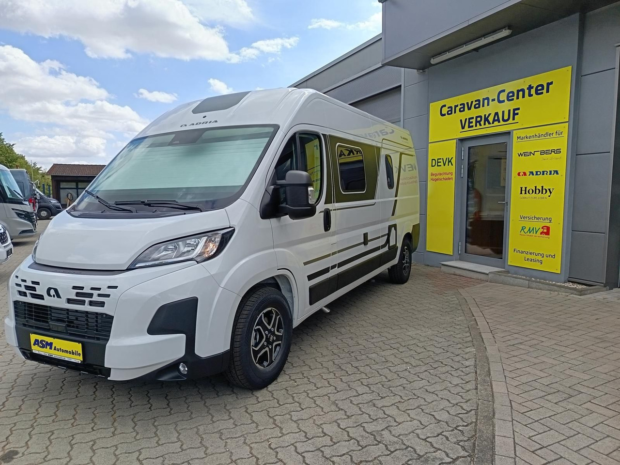 Adria Twin Twin 600 SPB Family*SAFETY*STYLE*DAB*SOFORT - מוטורהום: תמונה 2 Adria Twin Twin 600 SPB Family*SAFETY*STYLE*DAB*SOFORT - מוטורהום: תמונה 2