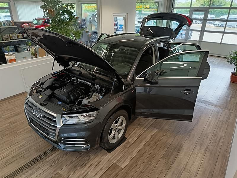 Audi Q5 40 TDI Quattro S-Line*AHK*NAVI*LED*R-KAM*DAB* - SUV: תמונה 2 Audi Q5 40 TDI Quattro S-Line*AHK*NAVI*LED*R-KAM*DAB* - SUV: תמונה 2