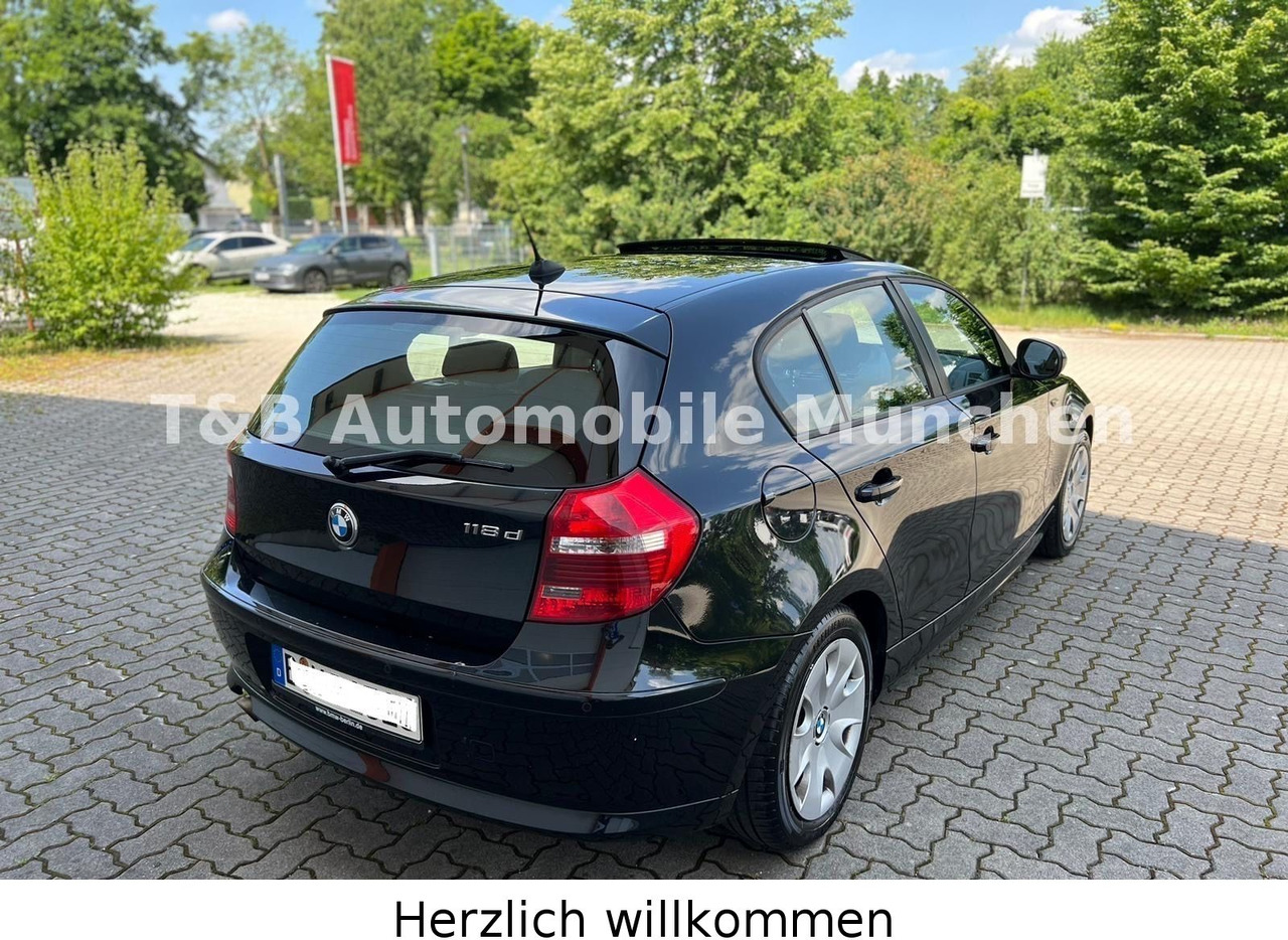 BMW 118d*Advantage-Paket*Klima*Navi*Xenon*PDC*1.Hand - סדאן: תמונה 5 BMW 118d*Advantage-Paket*Klima*Navi*Xenon*PDC*1.Hand - סדאן: תמונה 5