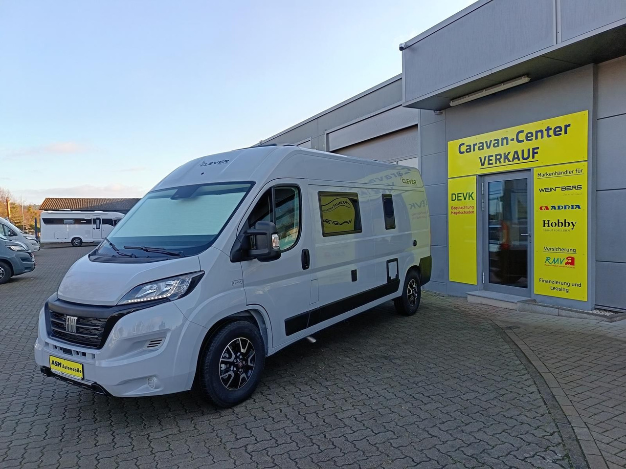 Clever Celebration 600 MJ24*AHK*MARKISE*ACC*R-KAM*RADIO - מוטורהום: תמונה 4 Clever Celebration 600 MJ24*AHK*MARKISE*ACC*R-KAM*RADIO - מוטורהום: תמונה 4