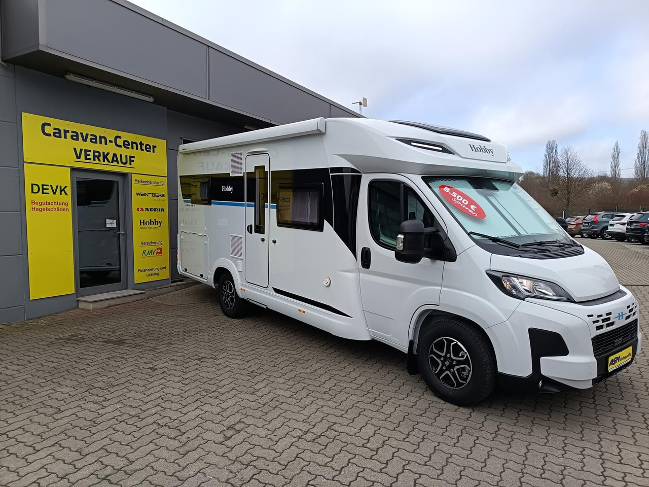 Hobby Ontour T 700 FH*180PS*CAMPERNET*LITHIUM*MARKISE* - רכב ממונע חצי-משולב: תמונה 2 Hobby Ontour T 700 FH*180PS*CAMPERNET*LITHIUM*MARKISE* - רכב ממונע חצי-משולב: תמונה 2