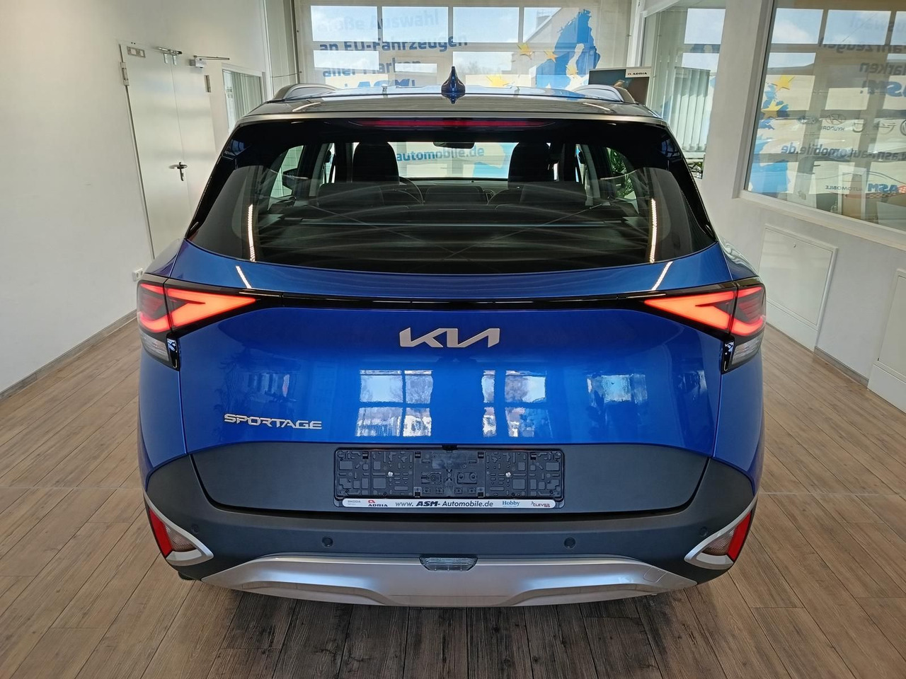 Kia Sportage 1.6 T-GDI DCT Vision*NAVI*LED*R-KAM*DAB - SUV: תמונה 5 Kia Sportage 1.6 T-GDI DCT Vision*NAVI*LED*R-KAM*DAB - SUV: תמונה 5