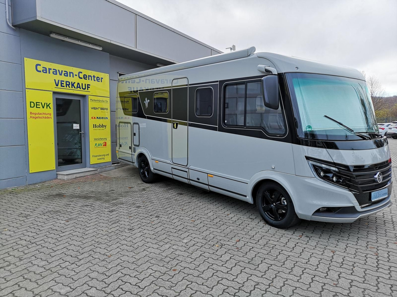 Niesmann + Bischoff iSmove 6.9 E 132 kW+AHK+SOLAR+ALDE+KLIMA+NAVI - רכב ממונע משולב: תמונה 3 Niesmann + Bischoff iSmove 6.9 E 132 kW+AHK+SOLAR+ALDE+KLIMA+NAVI - רכב ממונע משולב: תמונה 3