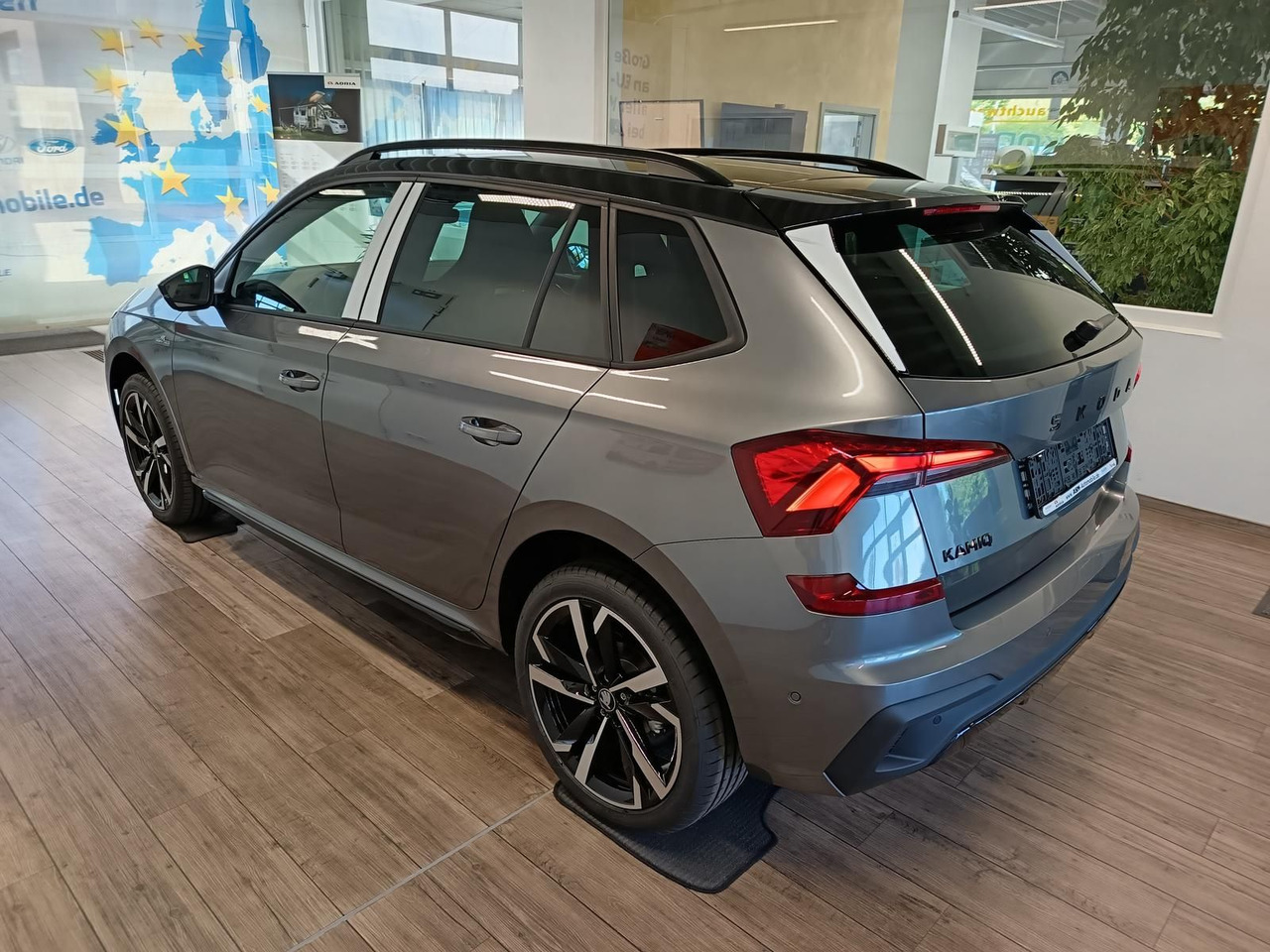 Skoda Kamiq Monte Carlo 1,5 TSI DSG*AHK*PANO*LED*ACC* - SUV: תמונה 4 Skoda Kamiq Monte Carlo 1,5 TSI DSG*AHK*PANO*LED*ACC* - SUV: תמונה 4