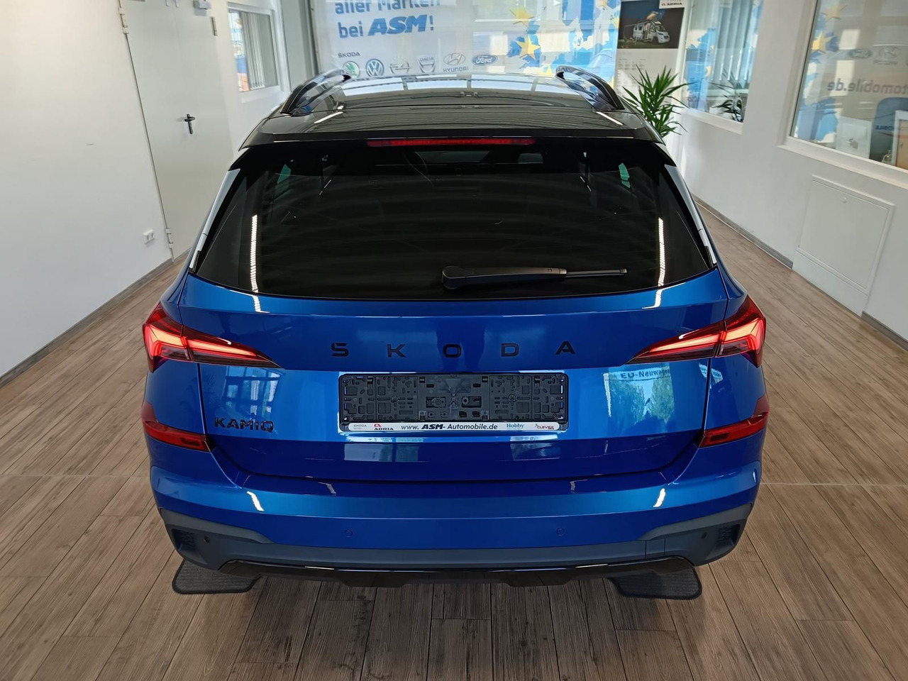 Skoda Kamiq Monte Carlo 1,5 TSI DSG*PANO*AHK*5J.GARANT - SUV: תמונה 5 Skoda Kamiq Monte Carlo 1,5 TSI DSG*PANO*AHK*5J.GARANT - SUV: תמונה 5