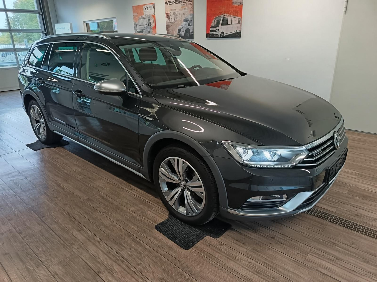 Volkswagen Passat Alltrack 2,0TDI DSG 4x4*360°*NAVI*ACC*LED - רכב סטיישן: תמונה 3 Volkswagen Passat Alltrack 2,0TDI DSG 4x4*360°*NAVI*ACC*LED - רכב סטיישן: תמונה 3
