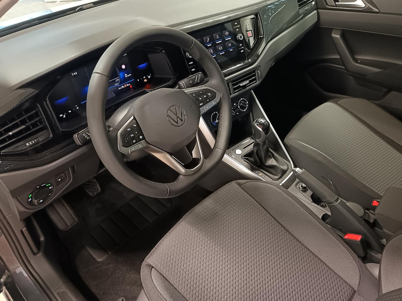 מכונית Volkswagen Polo Life 1.0 TSI 70 kW*LED*R-KAM*TEMP*PDC*SHZ*: תמונה 21
