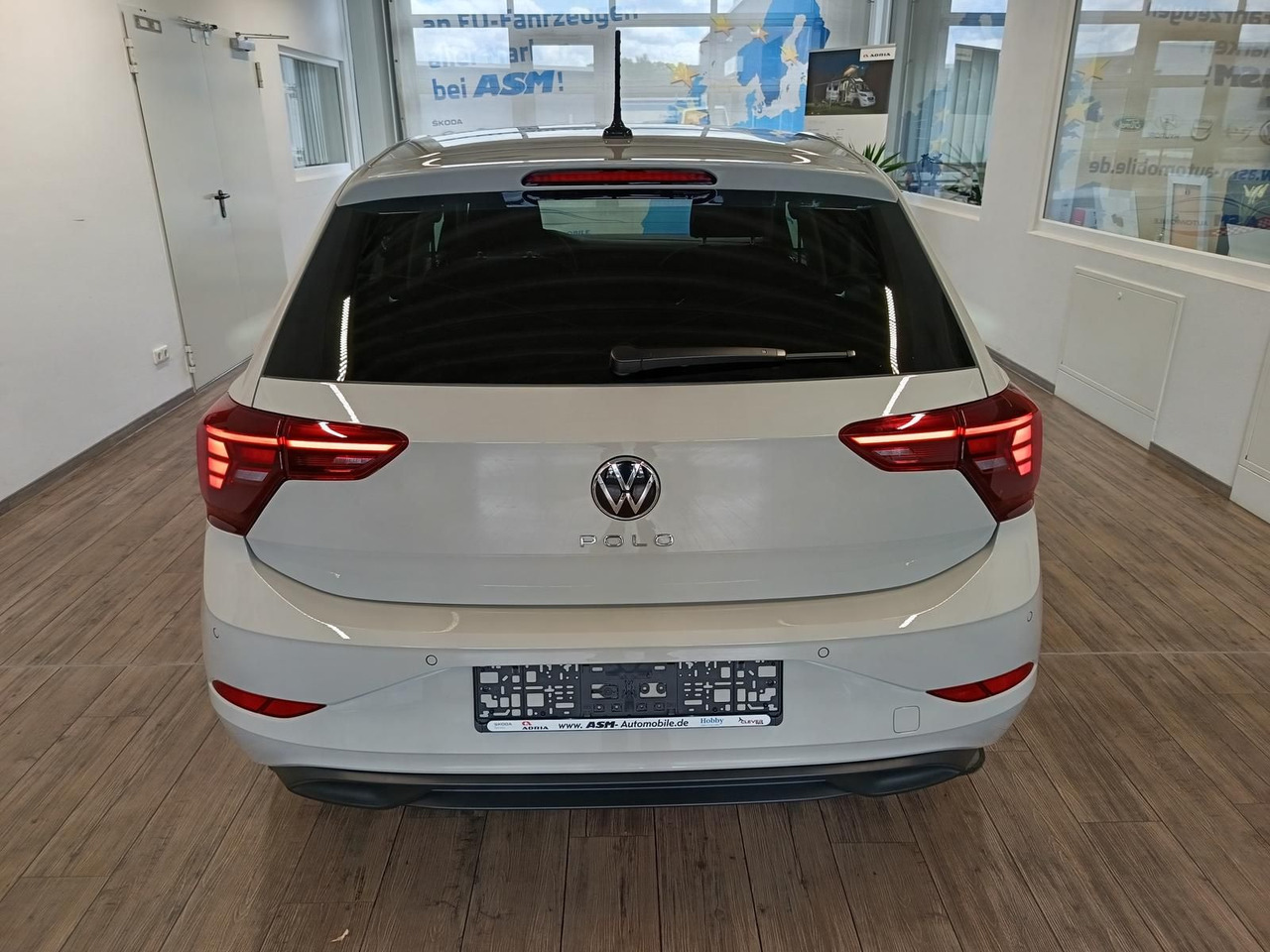 Volkswagen Polo Life 1.0 TSI 70kW DSG*LED*ACC*R-KAM*DAB*PDC - מכונית: תמונה 5 Volkswagen Polo Life 1.0 TSI 70kW DSG*LED*ACC*R-KAM*DAB*PDC - מכונית: תמונה 5