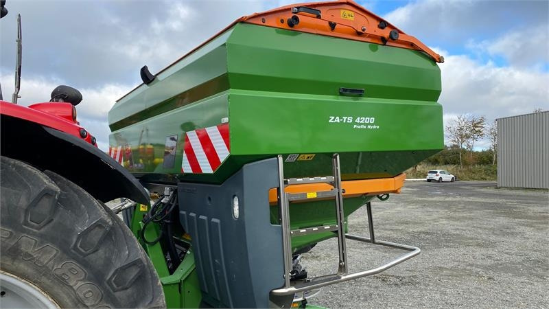 Amazone ZA-TS 4200 Hydro - מפזרת זבל: תמונה 3 Amazone ZA-TS 4200 Hydro - מפזרת זבל: תמונה 3