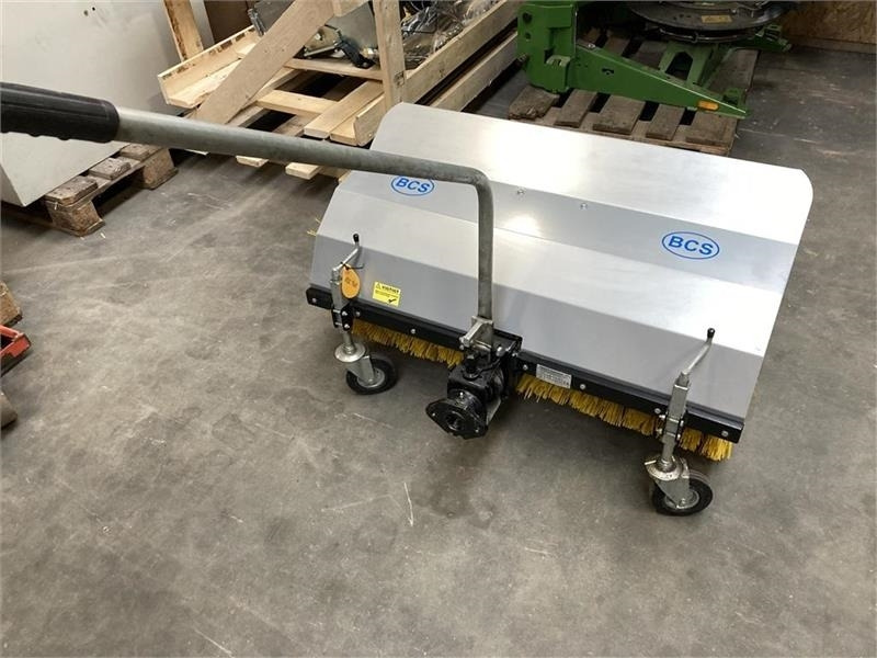 BCS 100 cm kraftig kost ø450 - מטאטא: תמונה 3 BCS 100 cm kraftig kost ø450 - מטאטא: תמונה 3