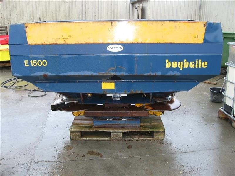 Bogballe E1900 Calibrator - מפזרת דשן: תמונה 1 Bogballe E1900 Calibrator - מפזרת דשן: תמונה 1