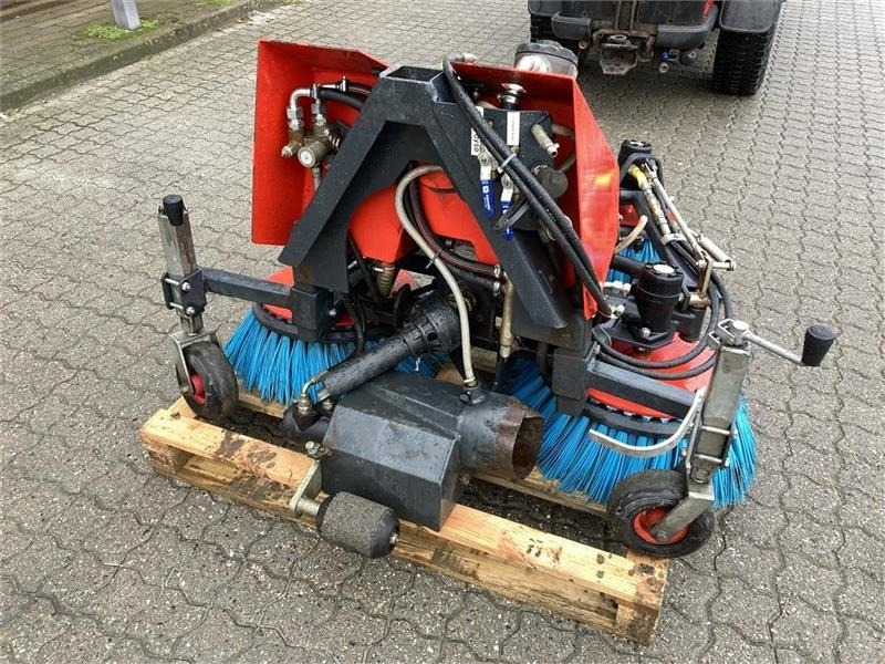 Carraro Feje-sugeanlæg - מטאטא: תמונה 4 Carraro Feje-sugeanlæg - מטאטא: תמונה 4