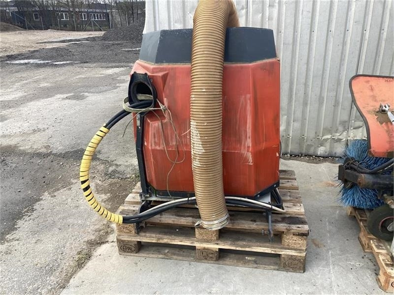 Carraro Feje-sugeanlæg - מטאטא: תמונה 5 Carraro Feje-sugeanlæg - מטאטא: תמונה 5