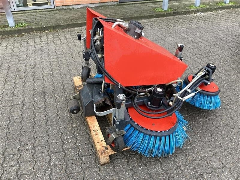 Carraro Feje-sugeanlæg - מטאטא: תמונה 3 Carraro Feje-sugeanlæg - מטאטא: תמונה 3