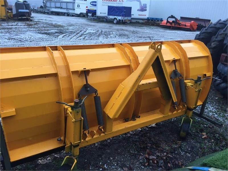 FM 2,5M - מחרשת שלג עבור מכונה חקלאית: תמונה 2 FM 2,5M - מחרשת שלג עבור מכונה חקלאית: תמונה 2