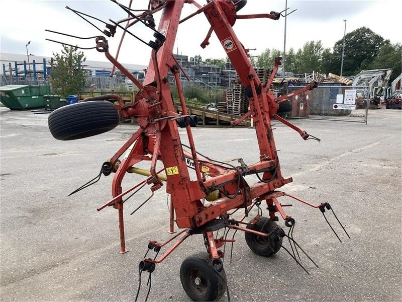 Fella TH660D Hydro - גורף/ מגרפה: תמונה 4 Fella TH660D Hydro - גורף/ מגרפה: תמונה 4