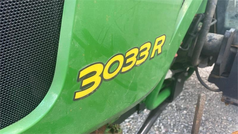 John Deere 3033 R - טרקטור עירוני: תמונה 4 John Deere 3033 R - טרקטור עירוני: תמונה 4
