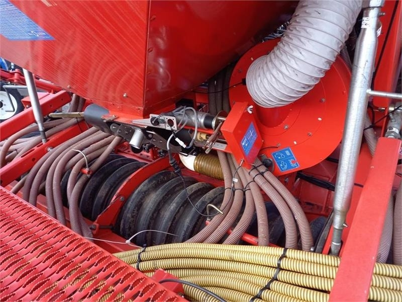 Kuhn Combiliner Venta 4 Meter. - מקדחת זריעה משולבת: תמונה 5 Kuhn Combiliner Venta 4 Meter. - מקדחת זריעה משולבת: תמונה 5