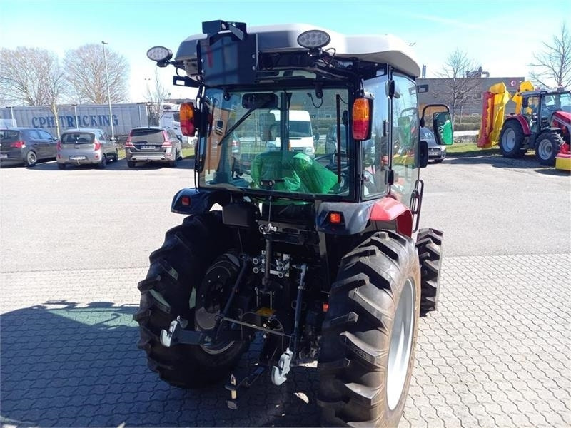 Massey Ferguson 1765 M HC - טרקטור עירוני: תמונה 5 Massey Ferguson 1765 M HC - טרקטור עירוני: תמונה 5