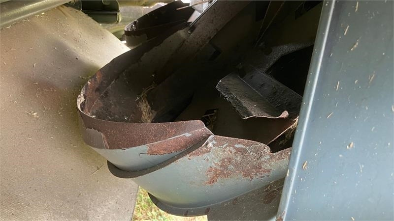 Massey Ferguson 7256 RS 22 fod Freeflow - מקצרת קומבינה: תמונה 5 Massey Ferguson 7256 RS 22 fod Freeflow - מקצרת קומבינה: תמונה 5