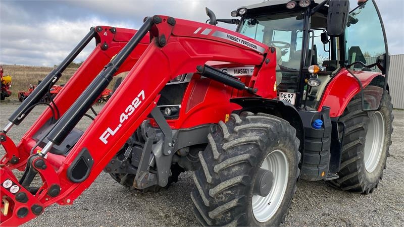 Massey Ferguson 7718S Dyna 6 Efficient inkl. FL4327 Frontlæsser - טרקטור חקלאי: תמונה 1 Massey Ferguson 7718S Dyna 6 Efficient inkl. FL4327 Frontlæsser - טרקטור חקלאי: תמונה 1