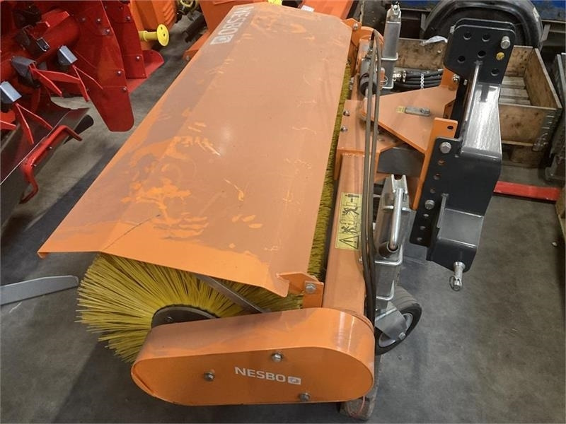 Nesbo FM 1500 P 1000H PTO - 3 pkt. 1 - מטאטא: תמונה 2 Nesbo FM 1500 P 1000H PTO - 3 pkt. 1 - מטאטא: תמונה 2