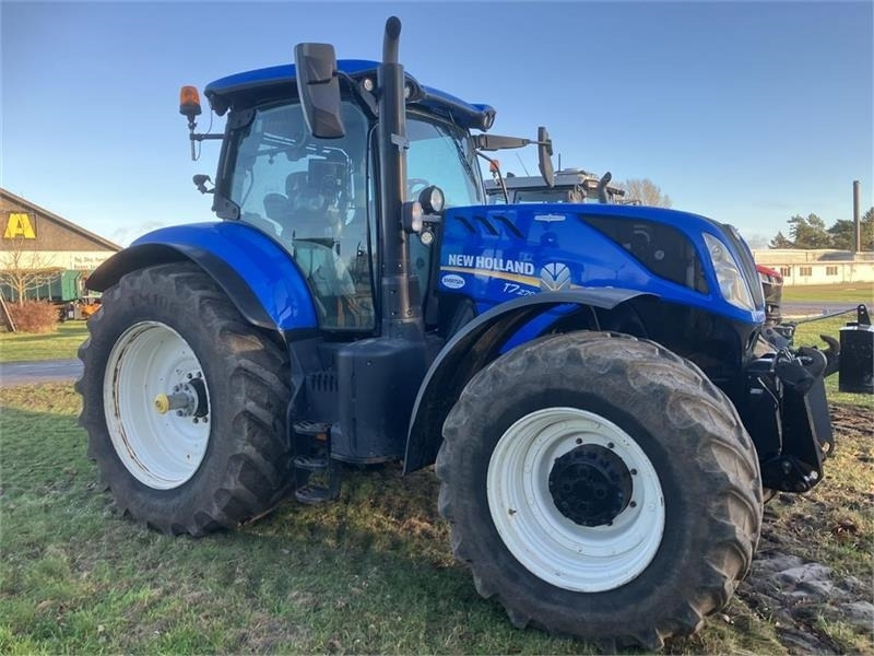 New Holland T7.270 AUTO COMMAND - טרקטור חקלאי: תמונה 2 New Holland T7.270 AUTO COMMAND - טרקטור חקלאי: תמונה 2