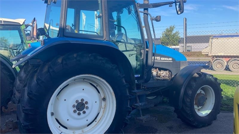 New Holland TS115 - טרקטור חקלאי: תמונה 2 New Holland TS115 - טרקטור חקלאי: תמונה 2