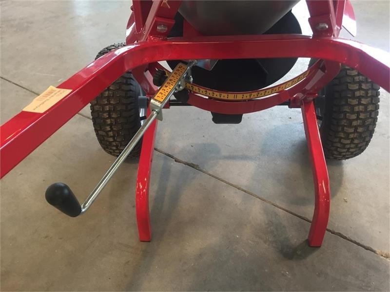 Rondini SPM 50 - מפזר חול/ מלח עבור כלי רכב עירוני/ מיוחד: תמונה 5 Rondini SPM 50 - מפזר חול/ מלח עבור כלי רכב עירוני/ מיוחד: תמונה 5