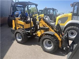 Schäffer 2430 NORDIC HD - מעמיס קומפקטי: תמונה 1 Schäffer 2430 NORDIC HD - מעמיס קומפקטי: תמונה 1