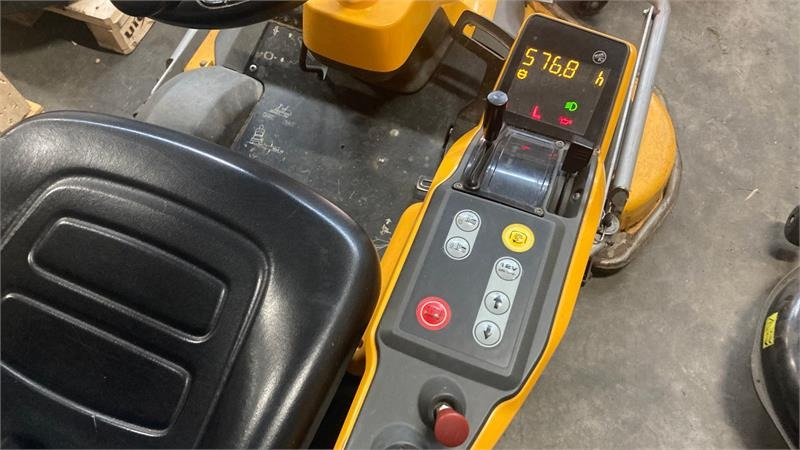 Stiga Park Pro 540IX 4WD 125 Combi Pro el.  - מכסחת גינה: תמונה 5 Stiga Park Pro 540IX 4WD 125 Combi Pro el.  - מכסחת גינה: תמונה 5