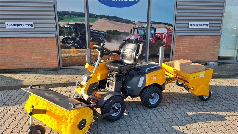 Stiga Park Pro 900 AWX Stiga Park Pro 900 AWX - מכונה חקלאית: תמונה 1 Stiga Park Pro 900 AWX Stiga Park Pro 900 AWX - מכונה חקלאית: תמונה 1