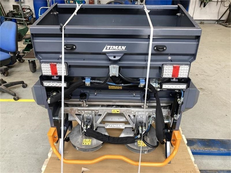 Timan CS-200 Combi spreder til traktor 300 liter - מפזר חול/ מלח עבור כלי רכב עירוני/ מיוחד: תמונה 1 Timan CS-200 Combi spreder til traktor 300 liter - מפזר חול/ מלח עבור כלי רכב עירוני/ מיוחד: תמונה 1