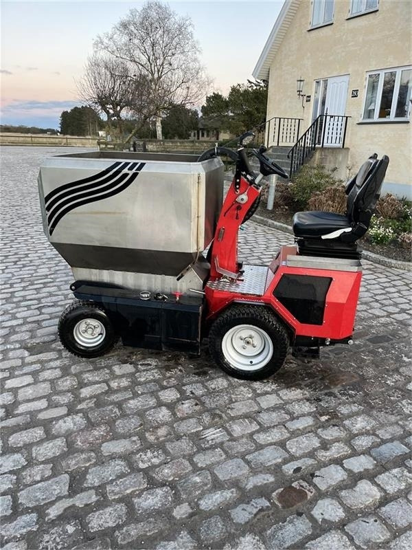 Twinca Fodervogn 4.60 - ציוד לבעלי חיים: תמונה 5 Twinca Fodervogn 4.60 - ציוד לבעלי חיים: תמונה 5