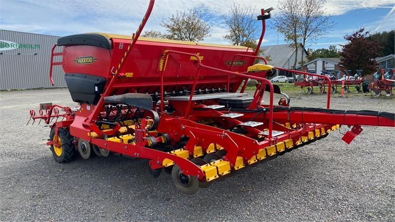 Vaderstad Rapid 400C Combi - מקדחת זריעה משולבת: תמונה 1 Vaderstad Rapid 400C Combi - מקדחת זריעה משולבת: תמונה 1