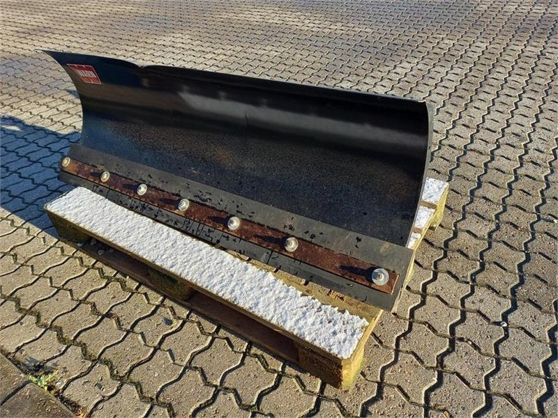 - - - Warn - מחרשת שלג עבור מכונה חקלאית: תמונה 1 - - - Warn - מחרשת שלג עבור מכונה חקלאית: תמונה 1