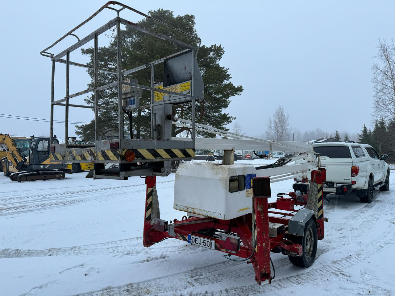 AITO LIFT 10-2 KORVTÕSTUK - מנוף הרמה נגרר: תמונה 4 AITO LIFT 10-2 KORVTÕSTUK - מנוף הרמה נגרר: תמונה 4