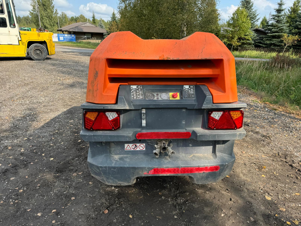 ATLAS COPCO XAS68 - מדחס אוויר: תמונה 4 ATLAS COPCO XAS68 - מדחס אוויר: תמונה 4