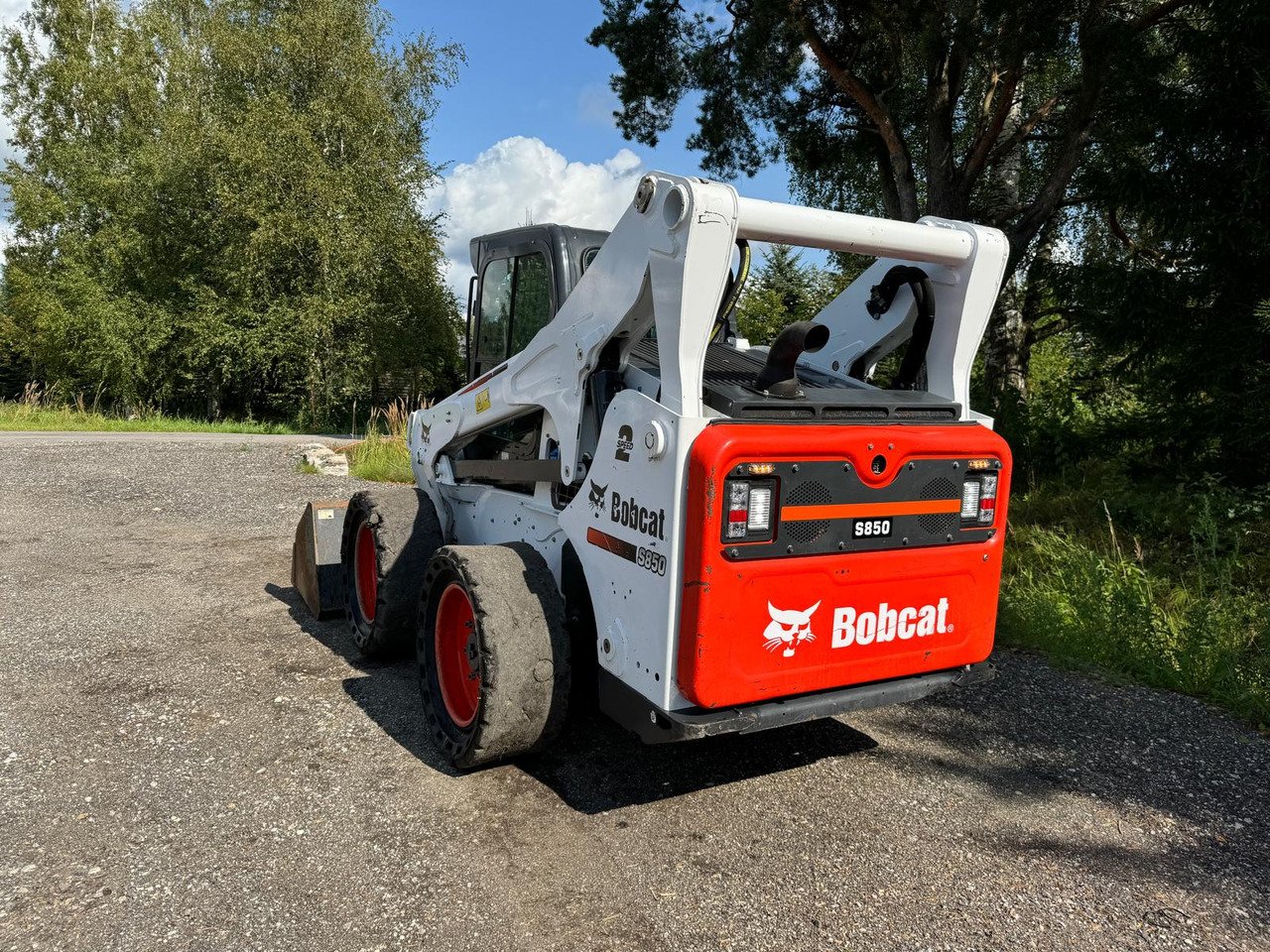BOBCAT S850 - מעמיס היגוי החלקה: תמונה 3 BOBCAT S850 - מעמיס היגוי החלקה: תמונה 3
